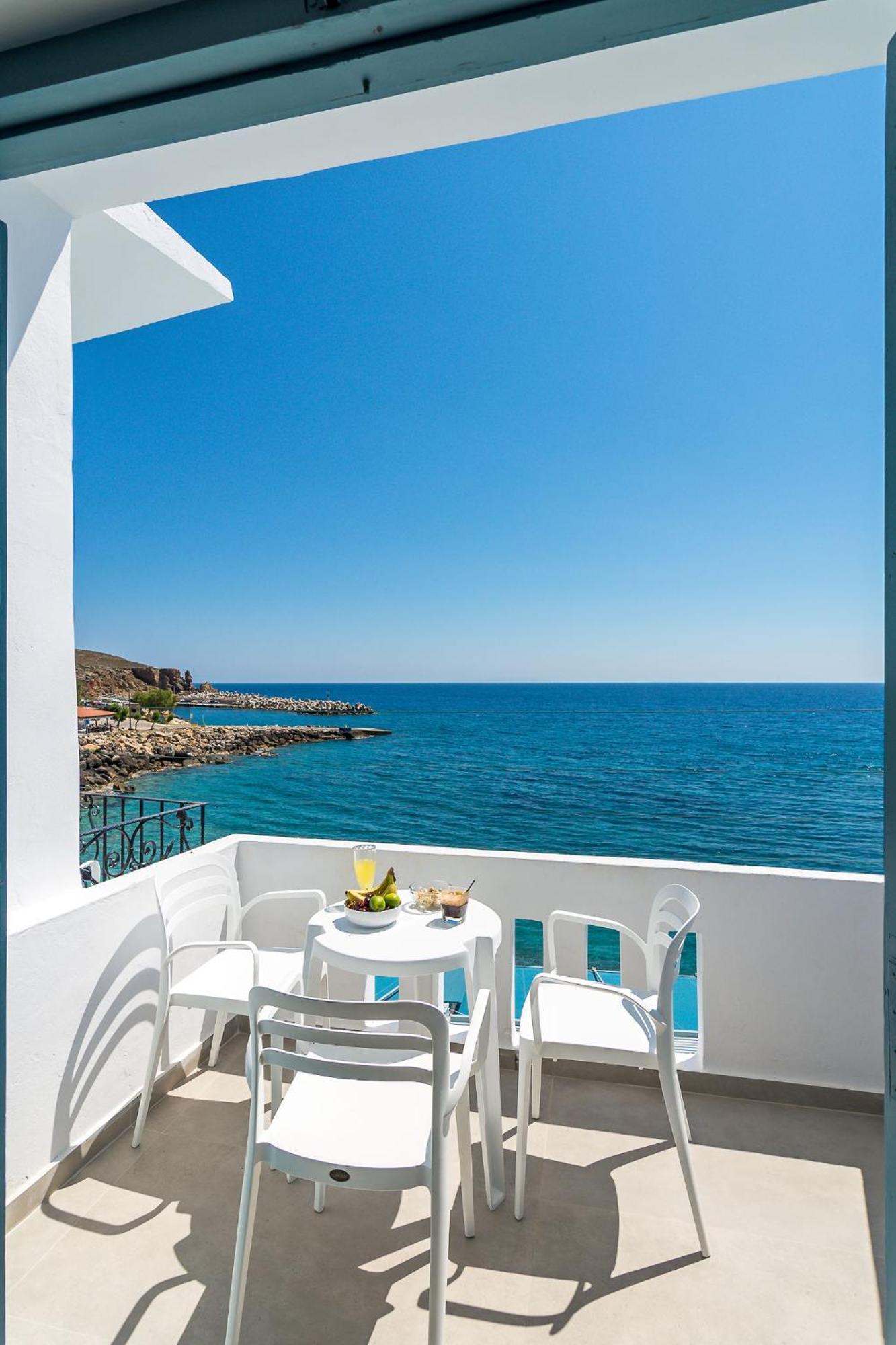 الشقق الفندقية Khóra Sfakíonفي  Livikon By The Sea المظهر الخارجي الصورة