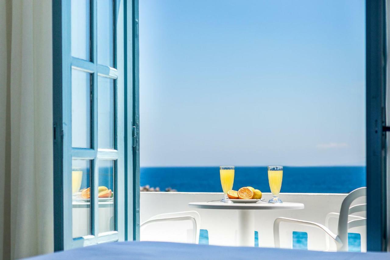 الشقق الفندقية Khóra Sfakíonفي  Livikon By The Sea المظهر الخارجي الصورة